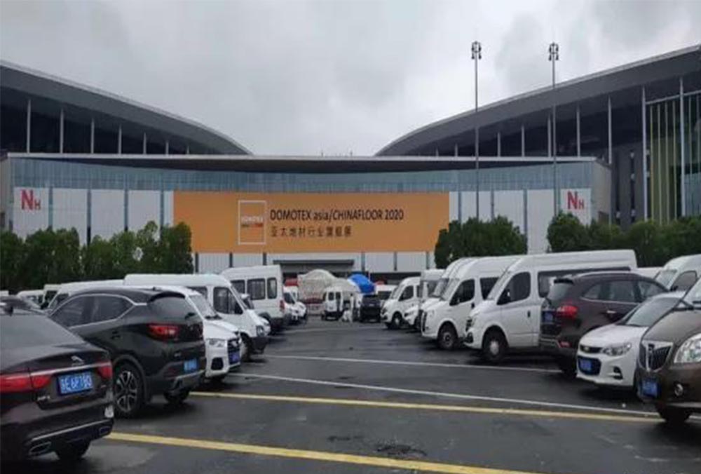 吉拉迪諾品牌：SPC鎖扣石塑地板和墻板新品亮相2020年上海國際展覽會(huì )